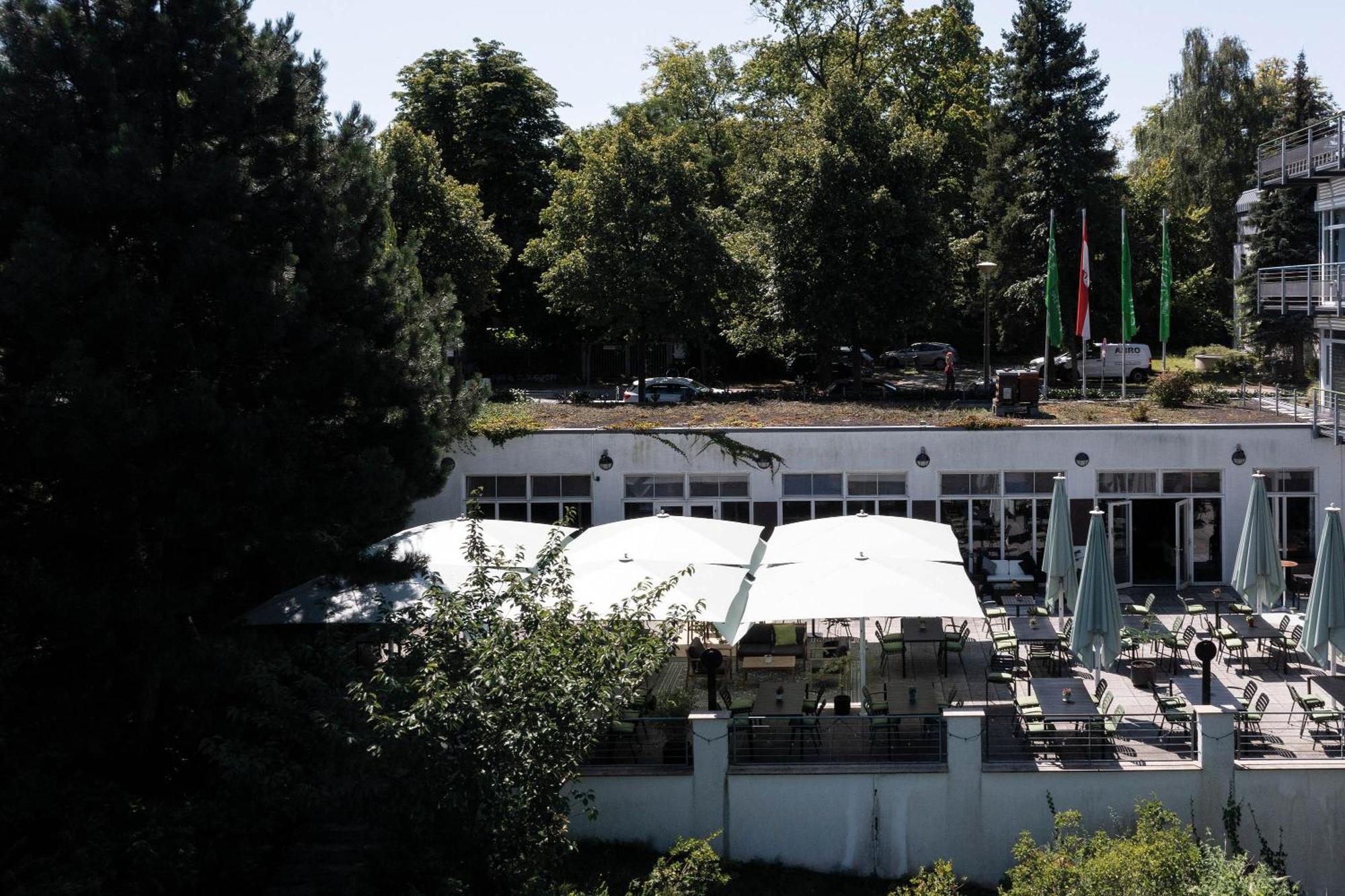 Seminaris Hotel Potsdam Griebnitzsee Exterior foto