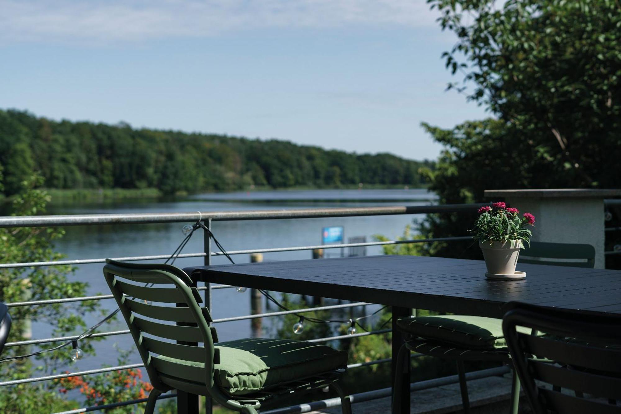 Seminaris Hotel Potsdam Griebnitzsee Exterior foto